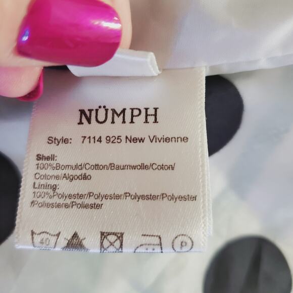 Numph | Striped Single Button Blazer with Polka-dot Lining - Picture 6 of 7